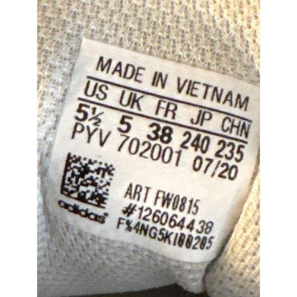 Adidas Superstar Girls Are Awesome Shoes sz 5.5 white black shoes 2020 wordmark - Picture 6 of 8